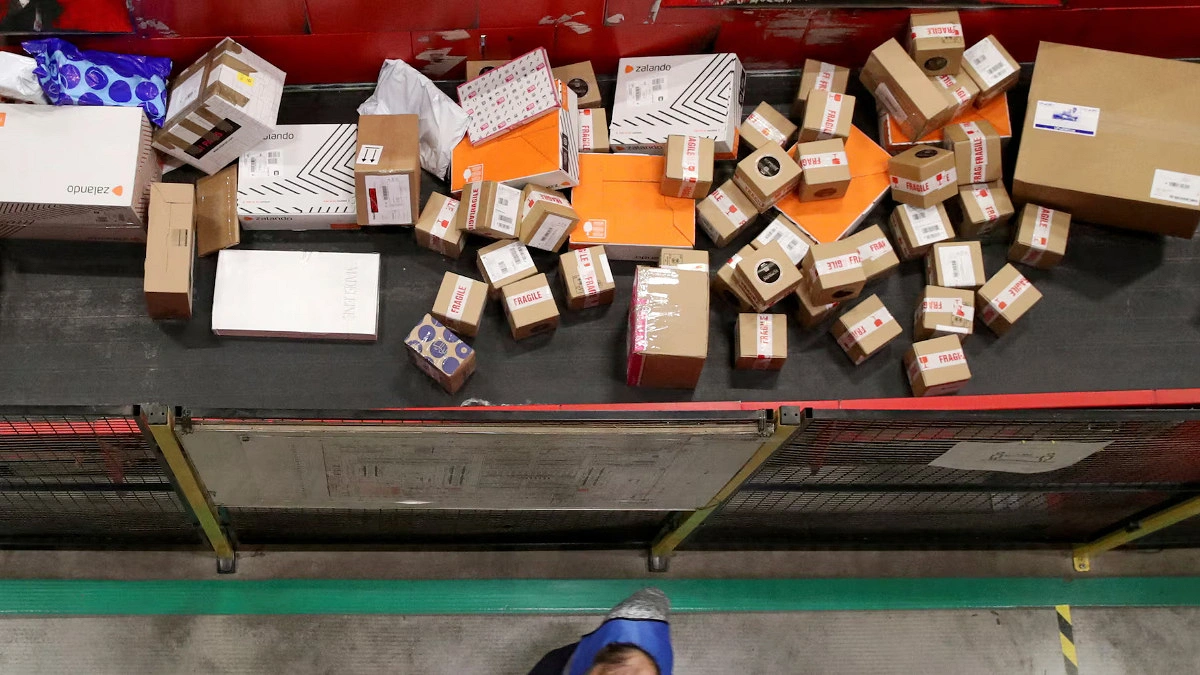 EU's small parcel tax triggers 40% plunge in Chinese imports