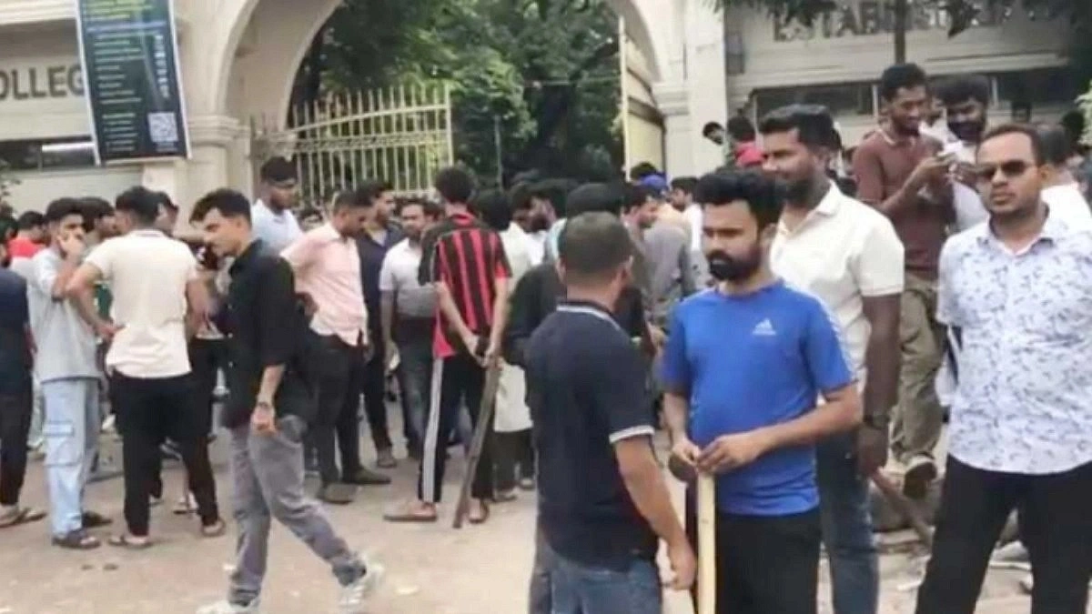 Chhatra Dal and Shibir face off at Dhaka College after Jagannath University, 27 injured