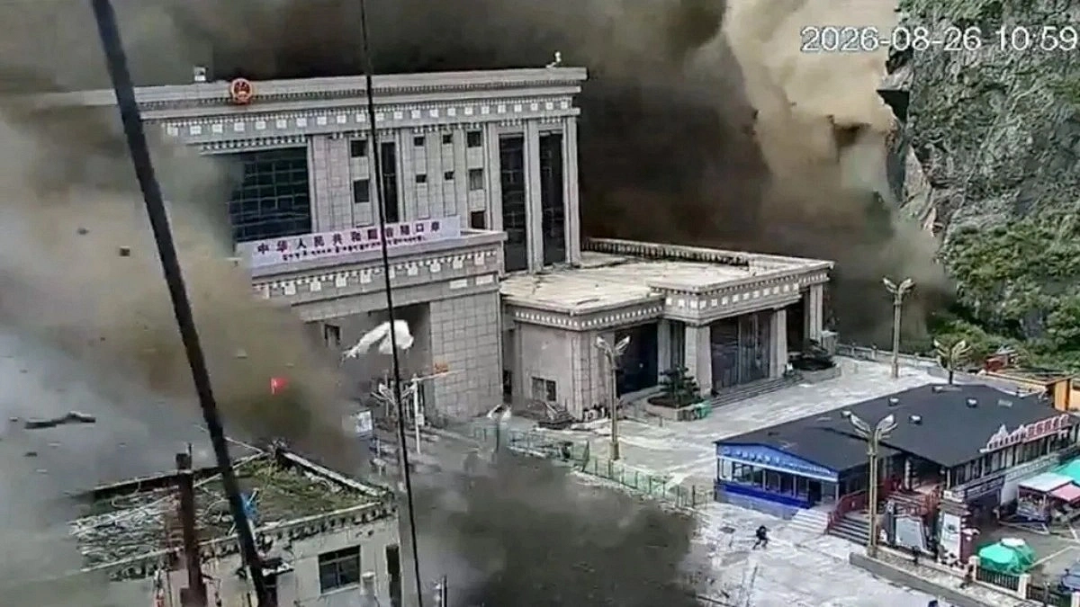 Why images of floods in Nepal and Tibet are not being shown in China
