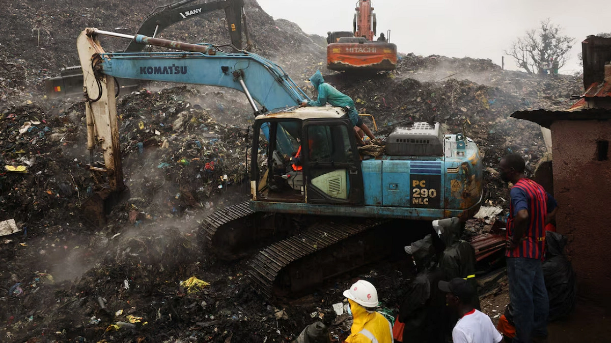 Landslide at Guinea landfill kills 30, government says
