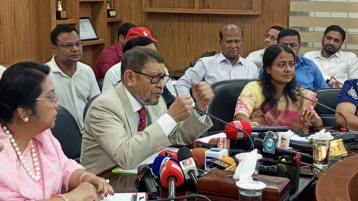 UNOs, OCs used to get Tk1 crore ahead of elections: Health Minister