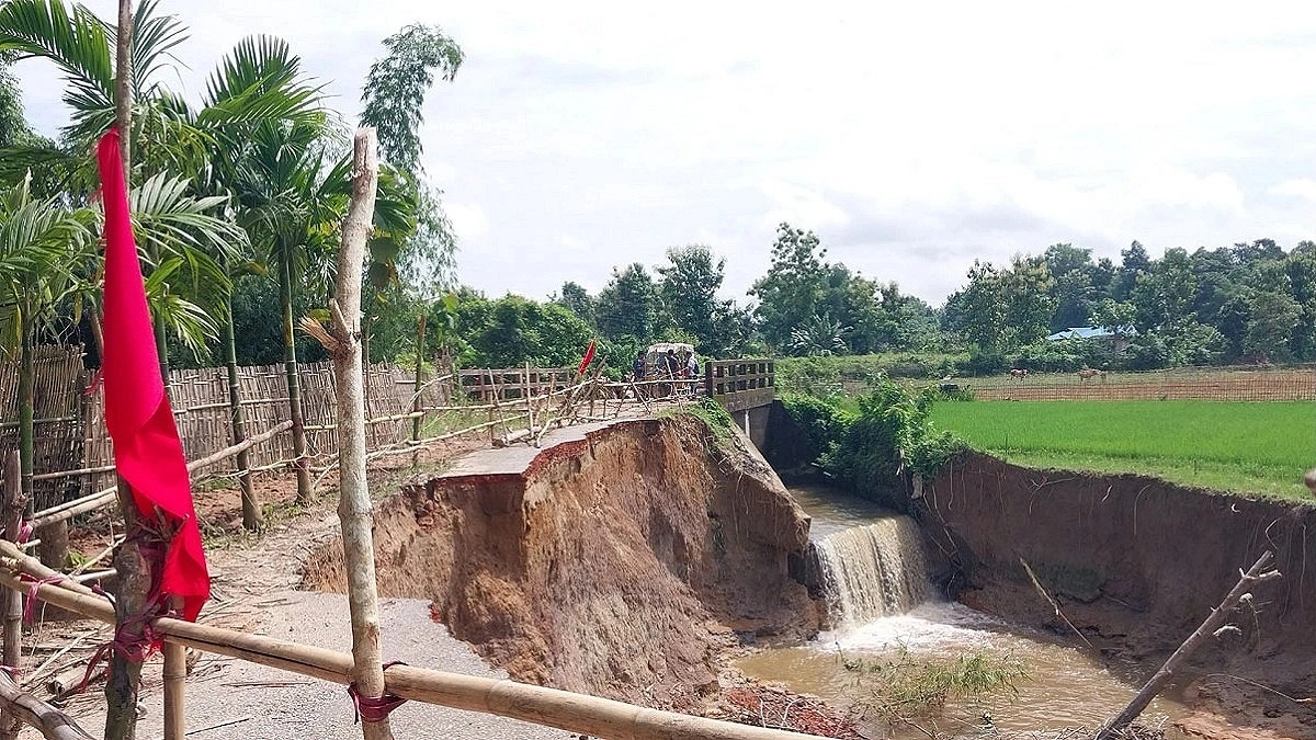 Road collapse isolates 11 villages in Khagrachari