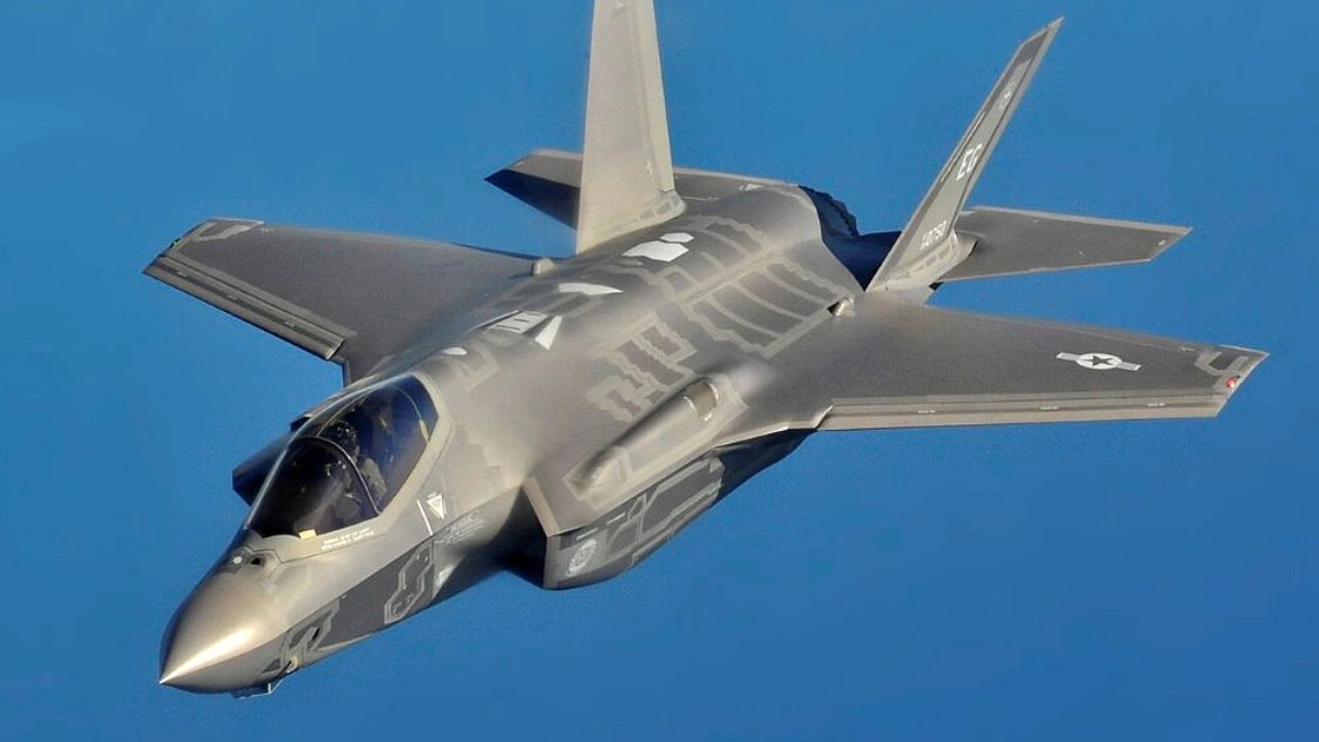 Trump had to secretly use military jet to leave Turkey amid threats!
