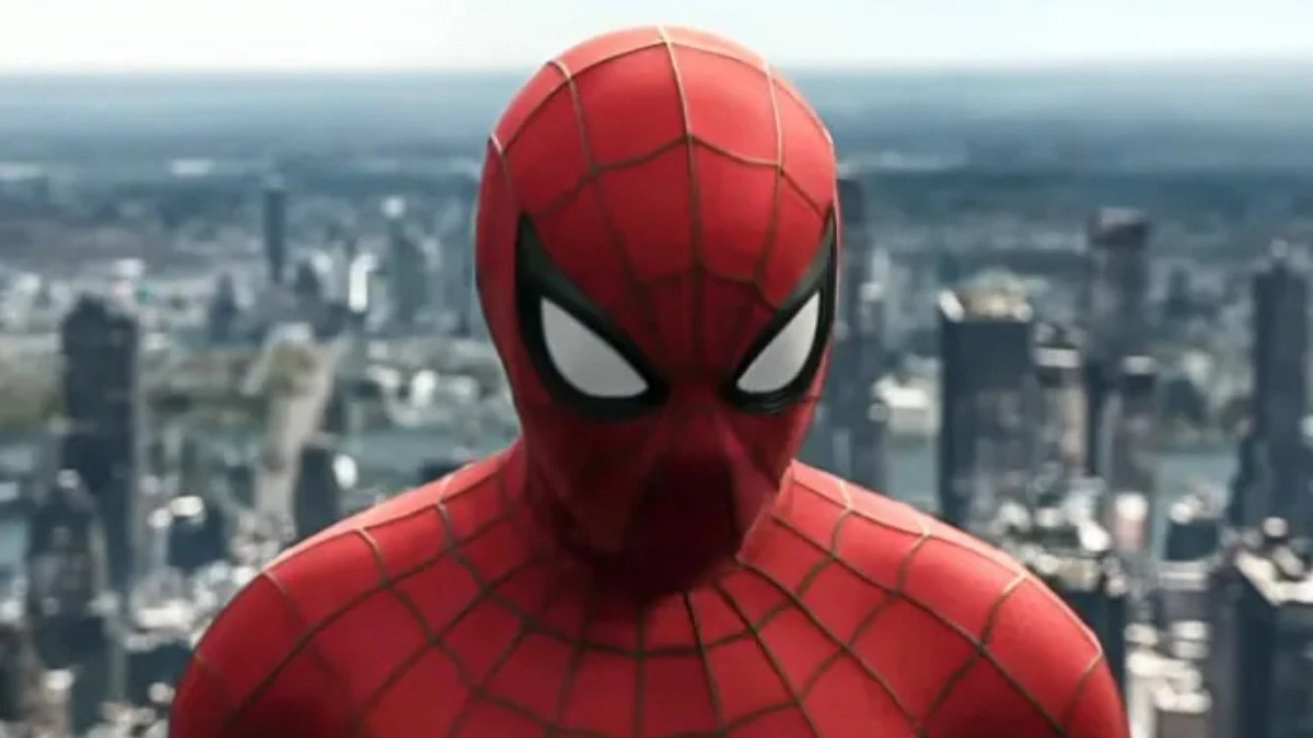 Spider-Man swings to $927m worldwide, trails only Endgame