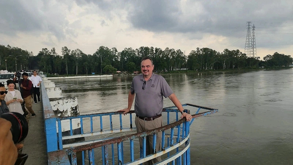 US Ambassador visits Teesta barrage