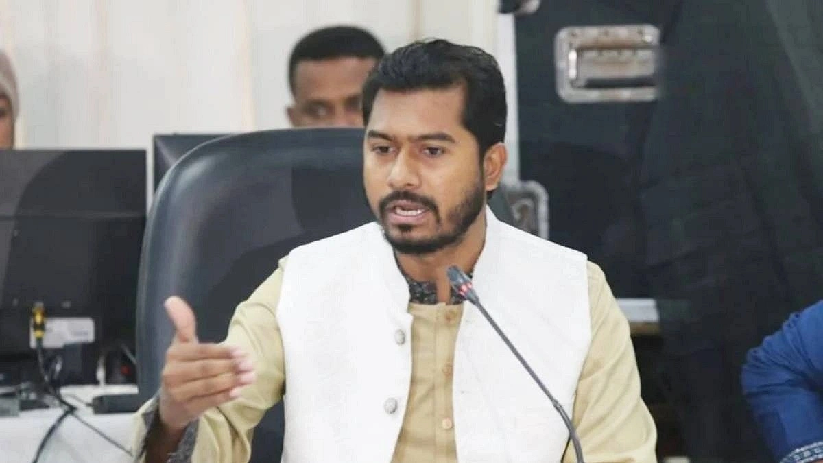 Ministers should earn Tk 1 million, MPs Tk 5 lakh a month