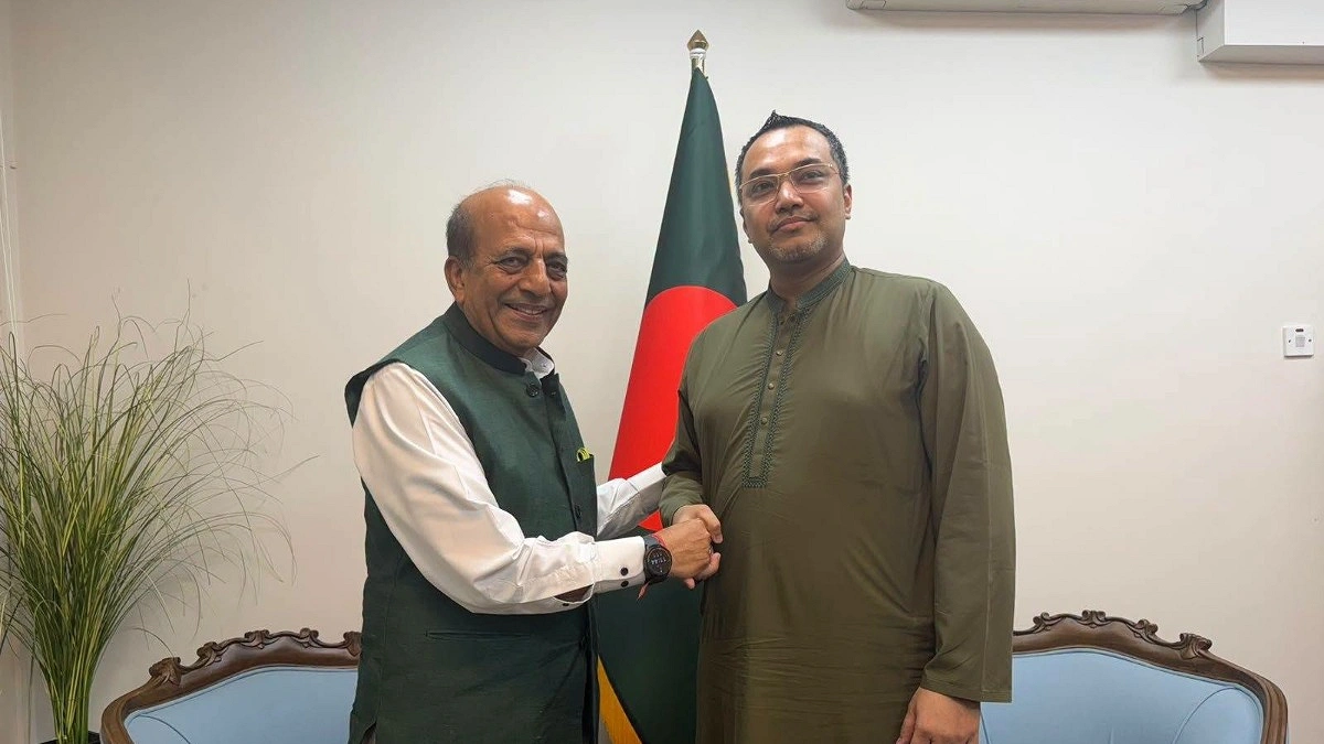 Bangladesh urges India to stop fugitives from destabilizing nation