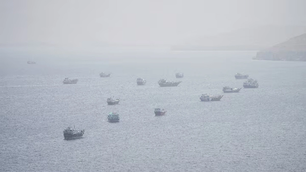 New report of attack on Strait of Hormuz shipping fans fears of threats to oil supplies
