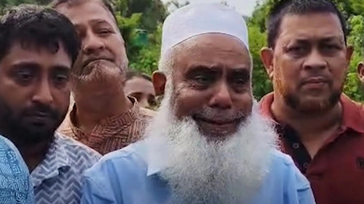 MP Monirul weeps, apologizes over Apratim murder, asks 'What kind of country have we built?'