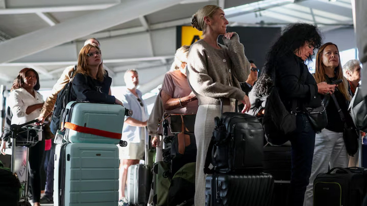 New air traffic control failure delays flights at some UK airports
