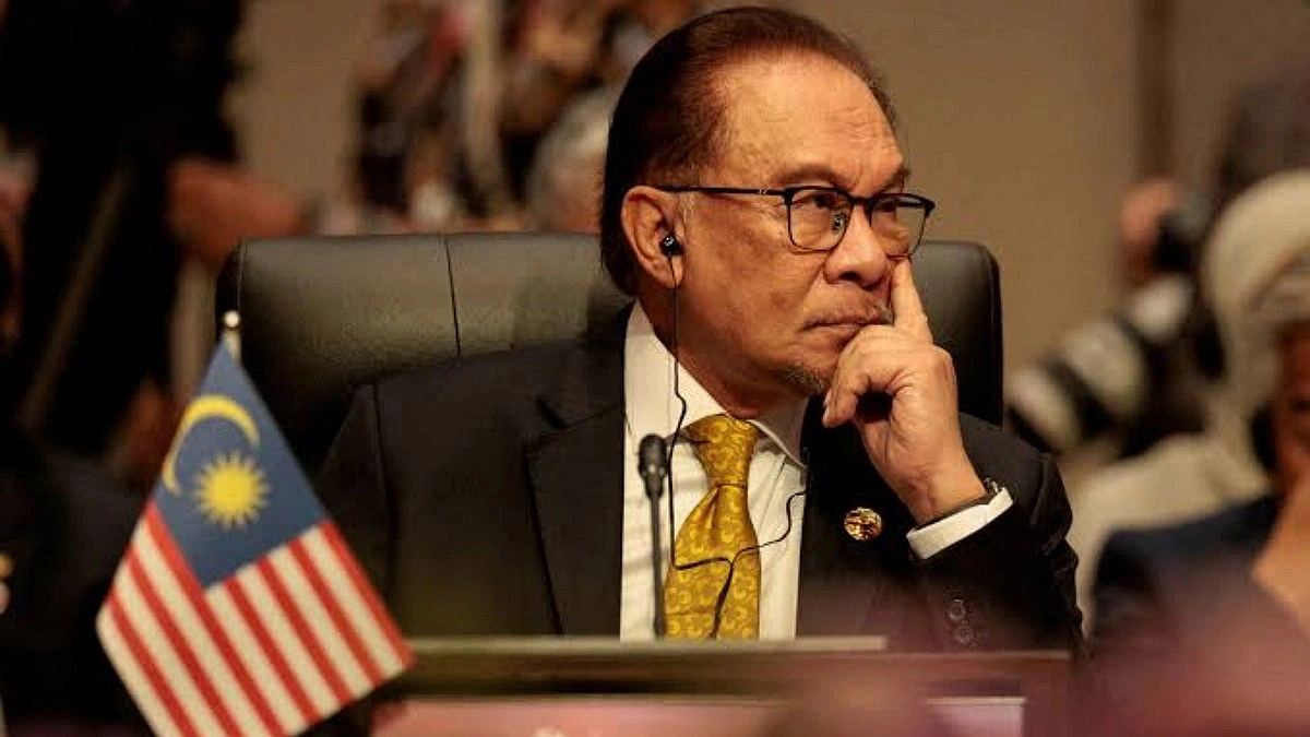 Malaysia Offers Min Aung Hlaing visit invitation on condition of Rohingya repatriation
