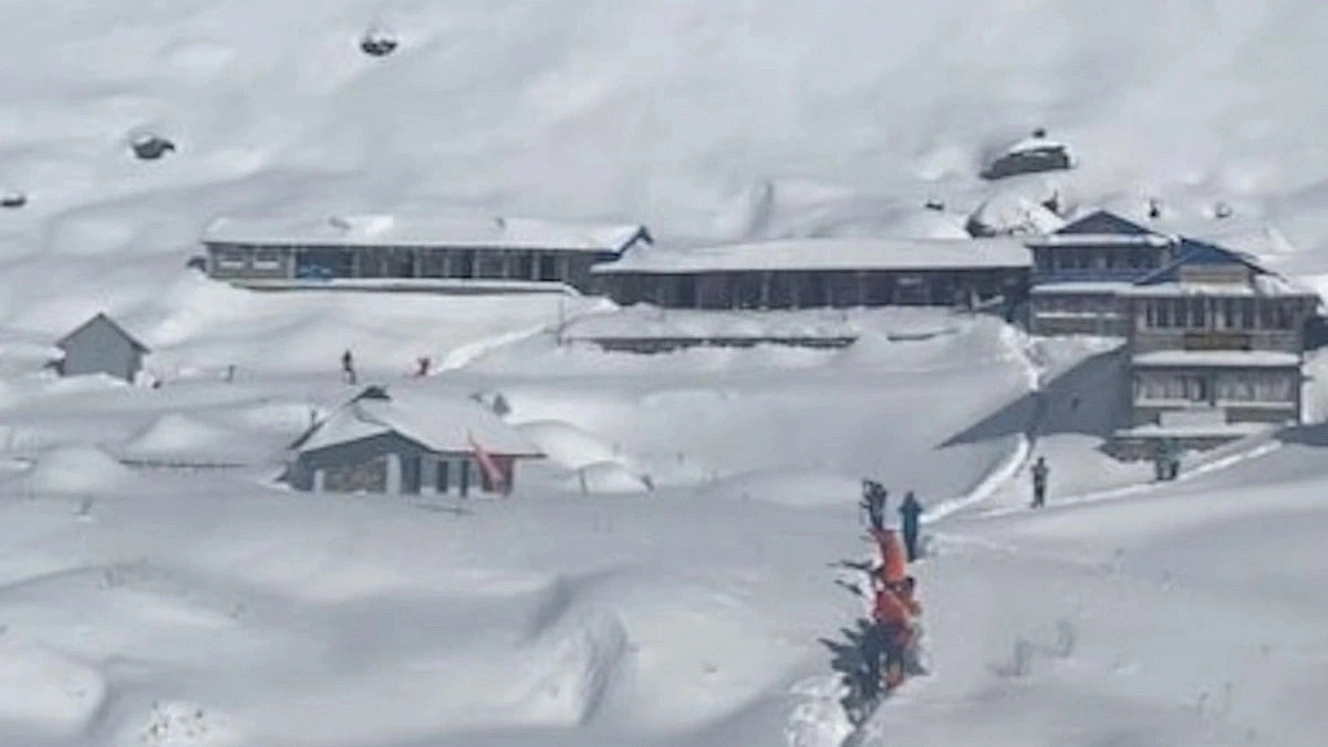 2 Killed, 12 missing in Nepal avalanche