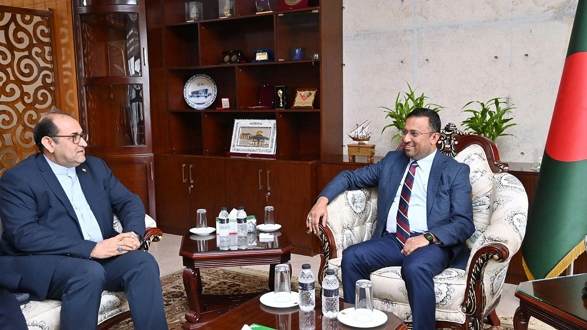 Iran ambassador meets state minister of foreign affairs