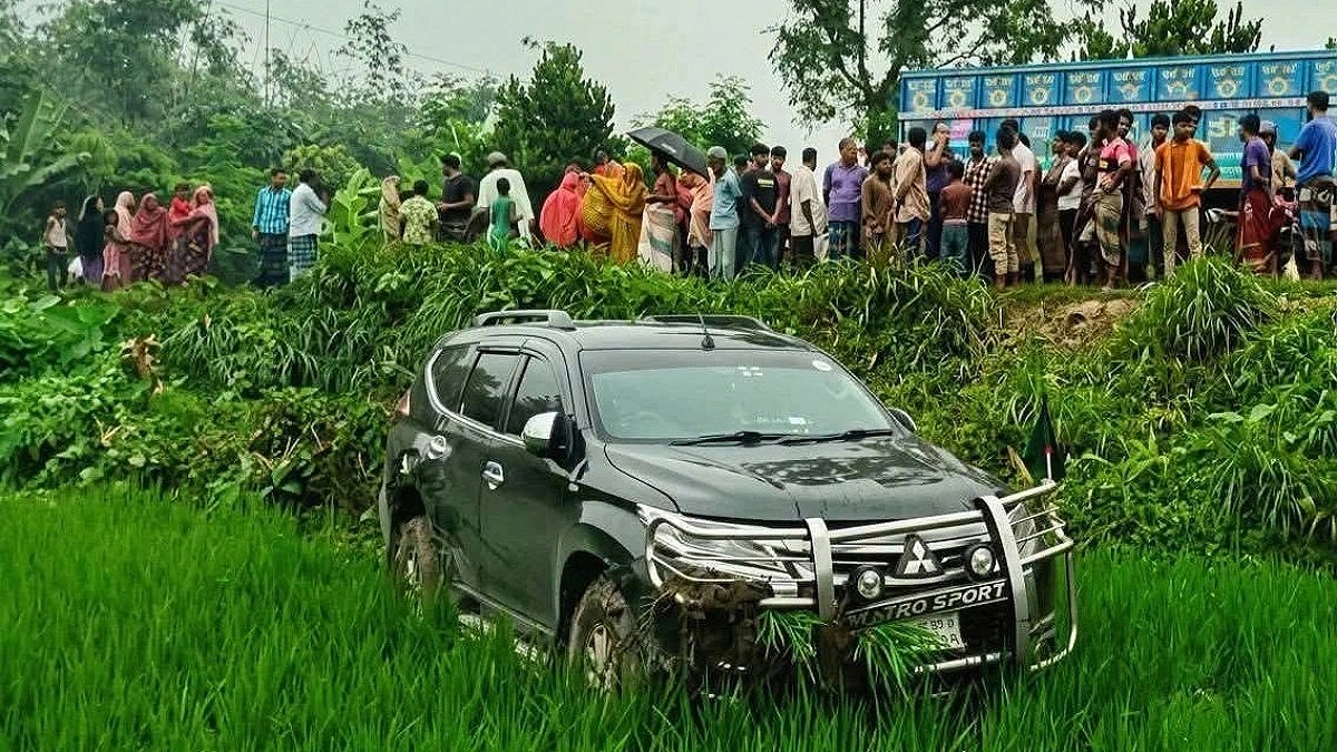 Woman dies in Bogura crash with state minister’s vehicle