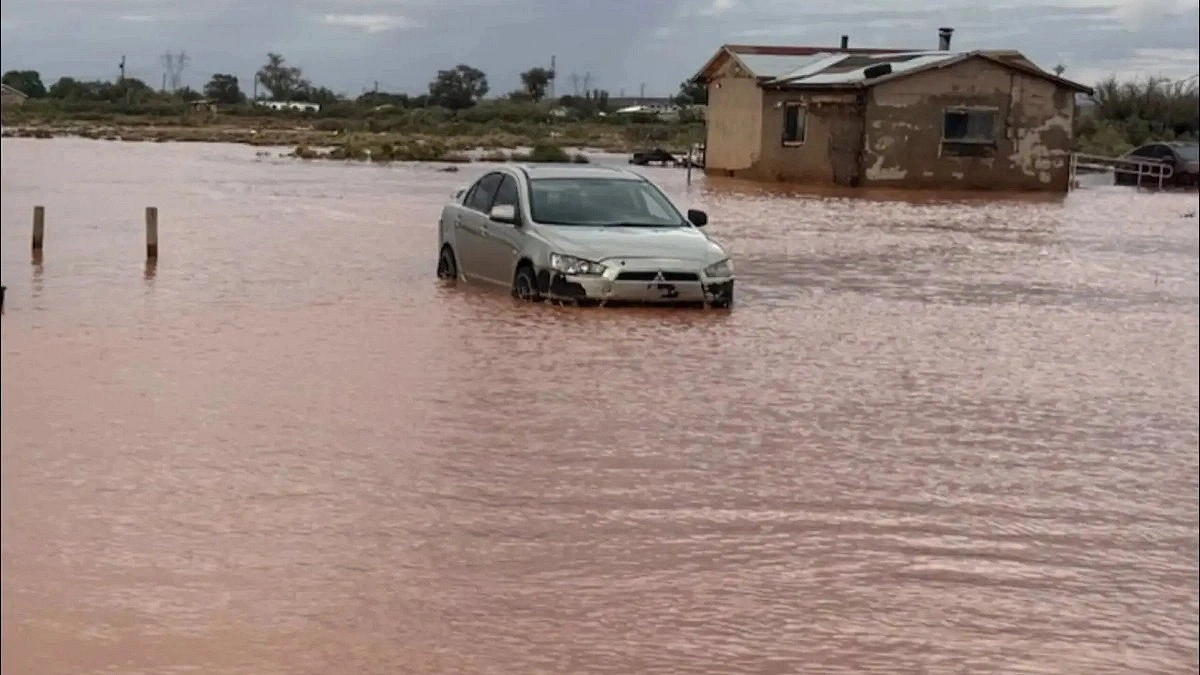 Three killed in severe flooding in New Mexico