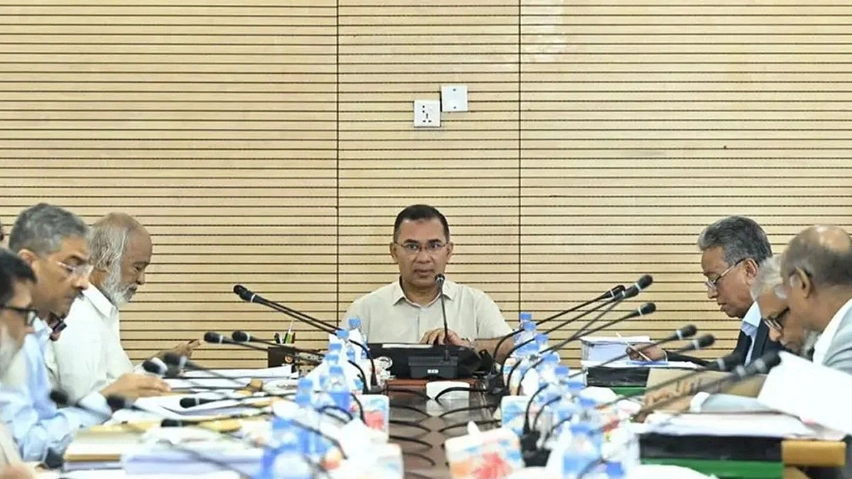 PM expresses anger at public officials over a couple of issues