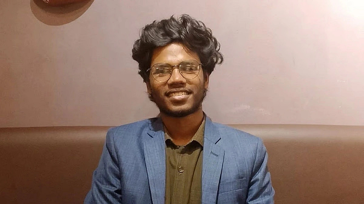 Jagannath University student found dead in Chankharpul mess