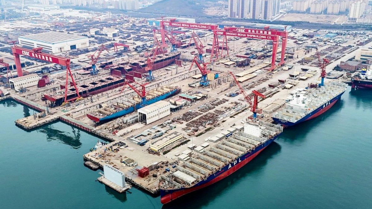 'Significant casualties' after fire on cargo ship in eastern China