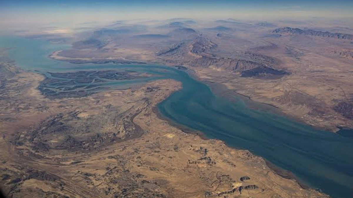 Iran reports seven tankers hit in Strait of Hormuz