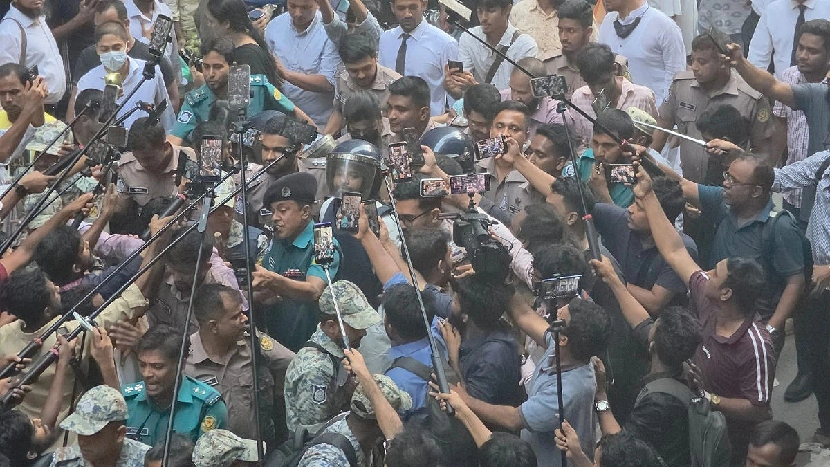 Graffiti: Four Remanded in connection with Rabindranath Tagore graffiti defacement