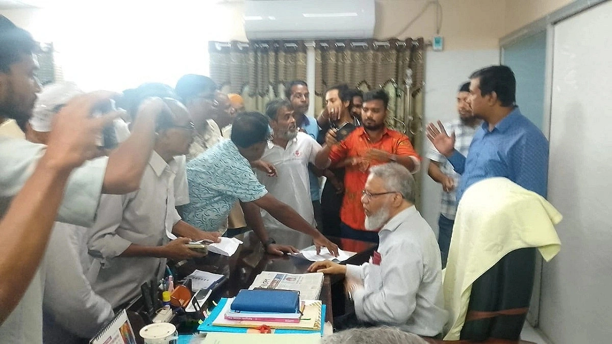 BNP leader arrested over forcing RMBU VC to resign by inciting a mob