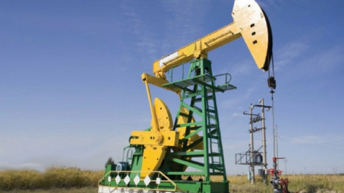 Oil steadies as Middle East crude exports rise and G7 to release stocks
