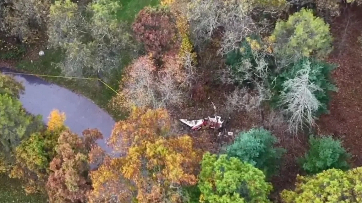 Six killed in plane crash in Wisconsin, USA