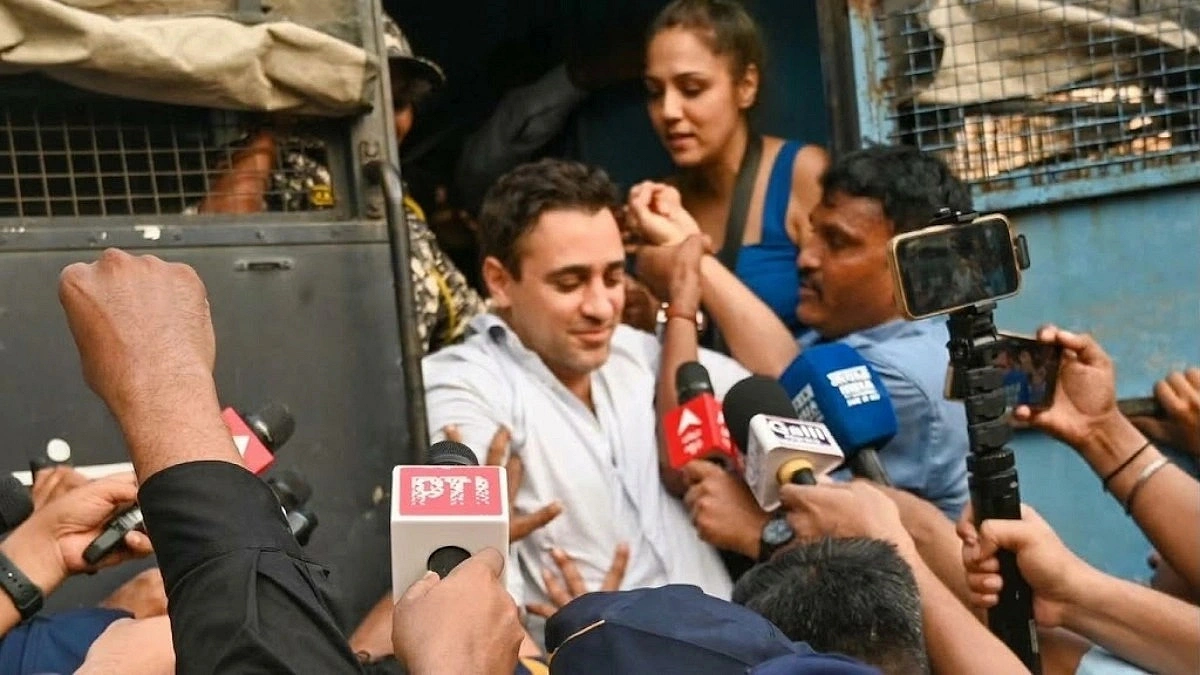 Bollywood actor Imran Khan detained during protest in Mumbai