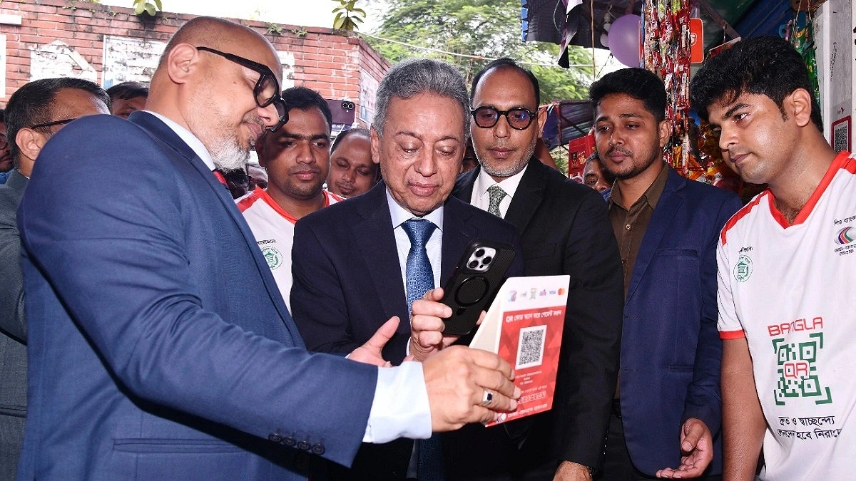 Bangla QR transactions carry no extra charges: Khosru